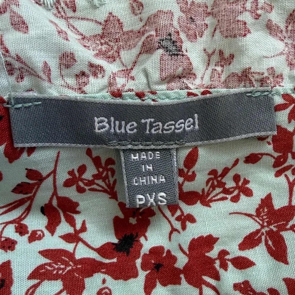 Blue Tassel like new